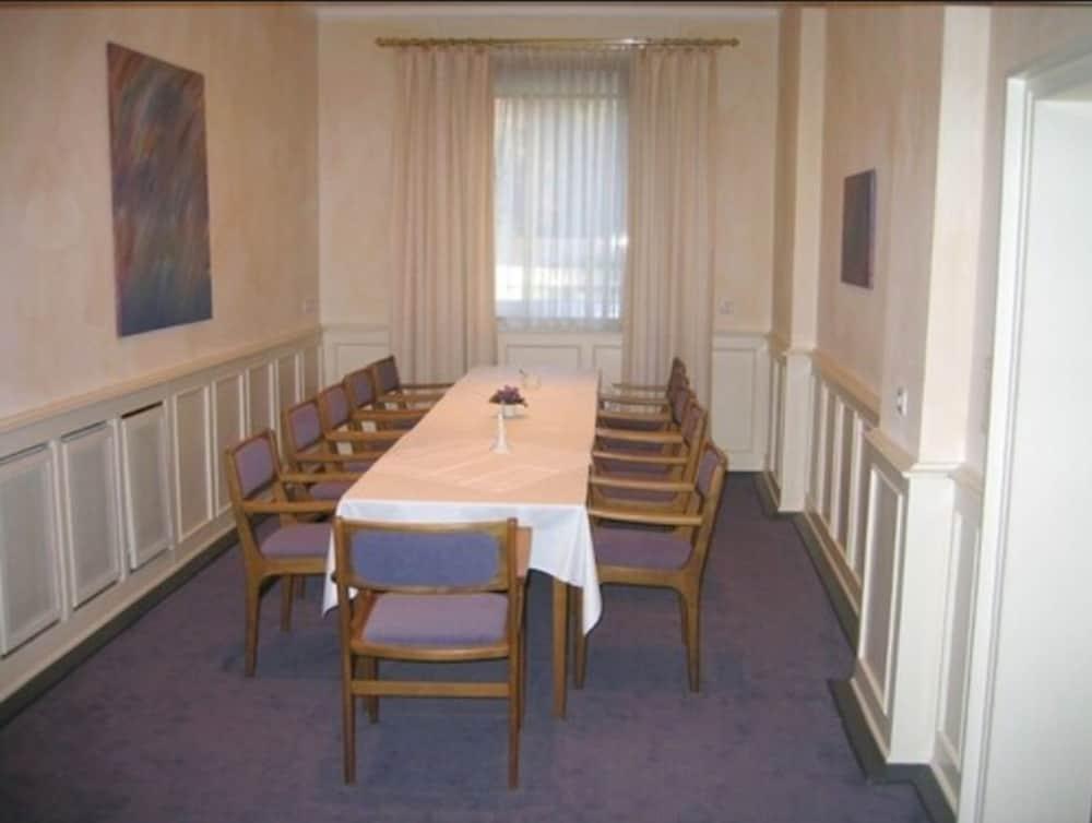 Gildenhof An Den Westfalenhallen ดอร์ทมุนด์ ภายนอก รูปภาพ